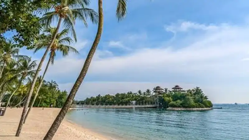 Day 5: Singapore City Tour & Sentosa Fun